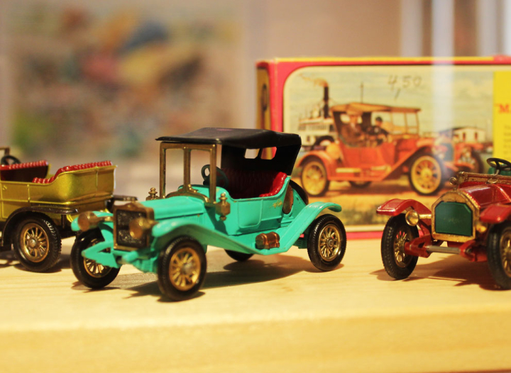 Oldtimer in der Ausstellung